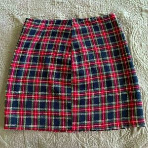 Plaid skirt ❤️💚💙